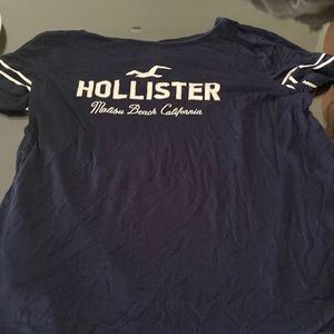 hollister t-shirt
